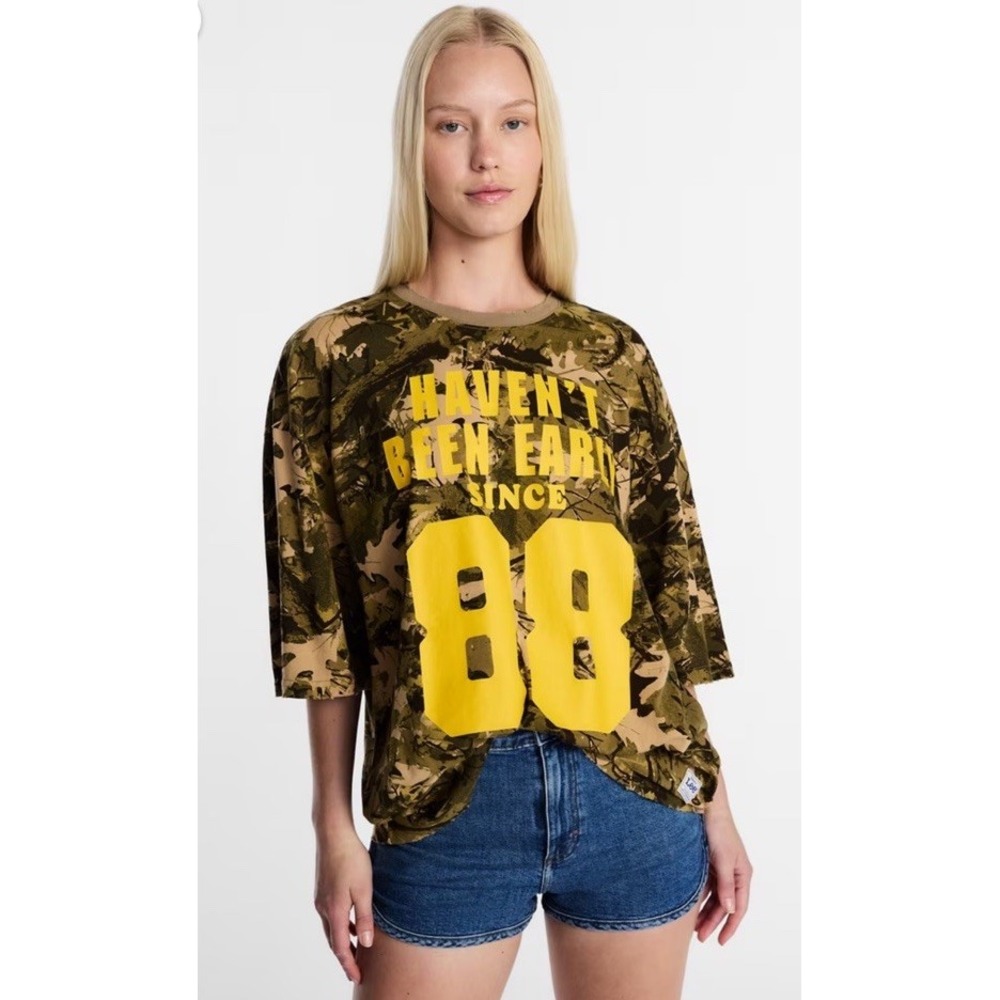 Kacey Lee Women's Haven't Been Boxy Camo Tee, Sizes Medium (5-b70)